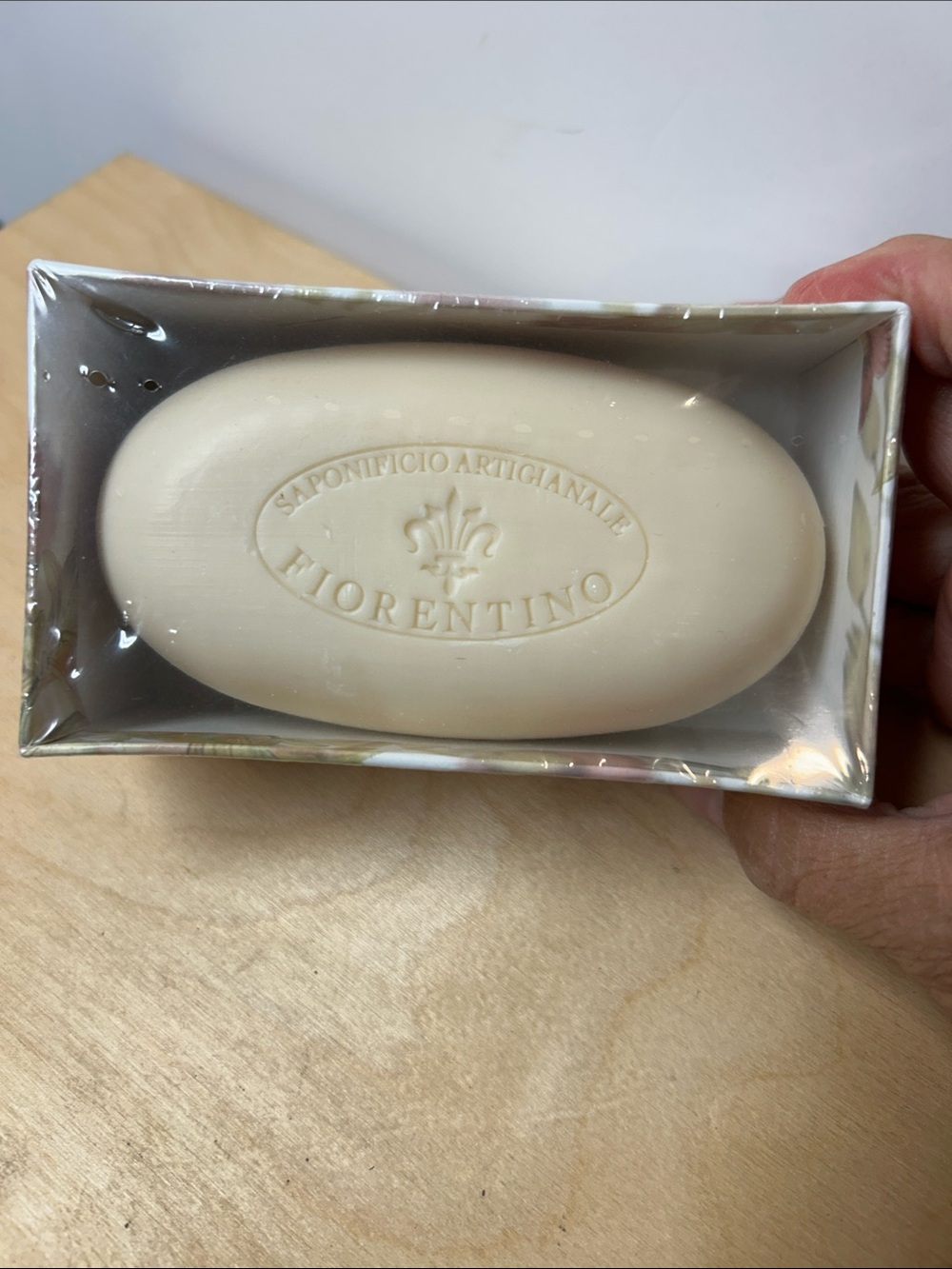 NEW Saponificio Artigianale Fiorentino  10.5 Oz. Soap Bar Italian